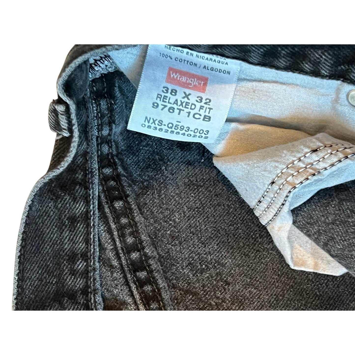 Wrangler Relaxed Fit Black Jeans Mens 38x32