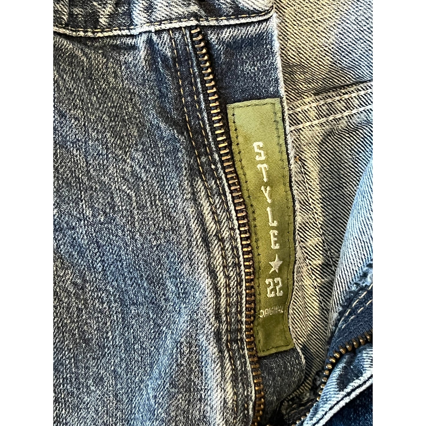 VF Jeanswear Style 22 Original Twenty X Blue Jeans 32x34