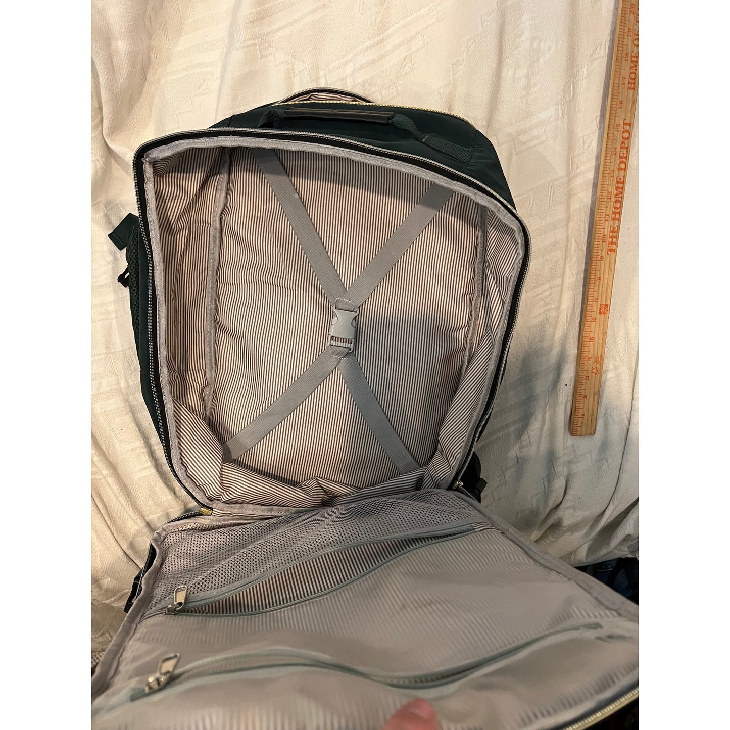 Lovevook Multi Section Padded XL Computer Backpack