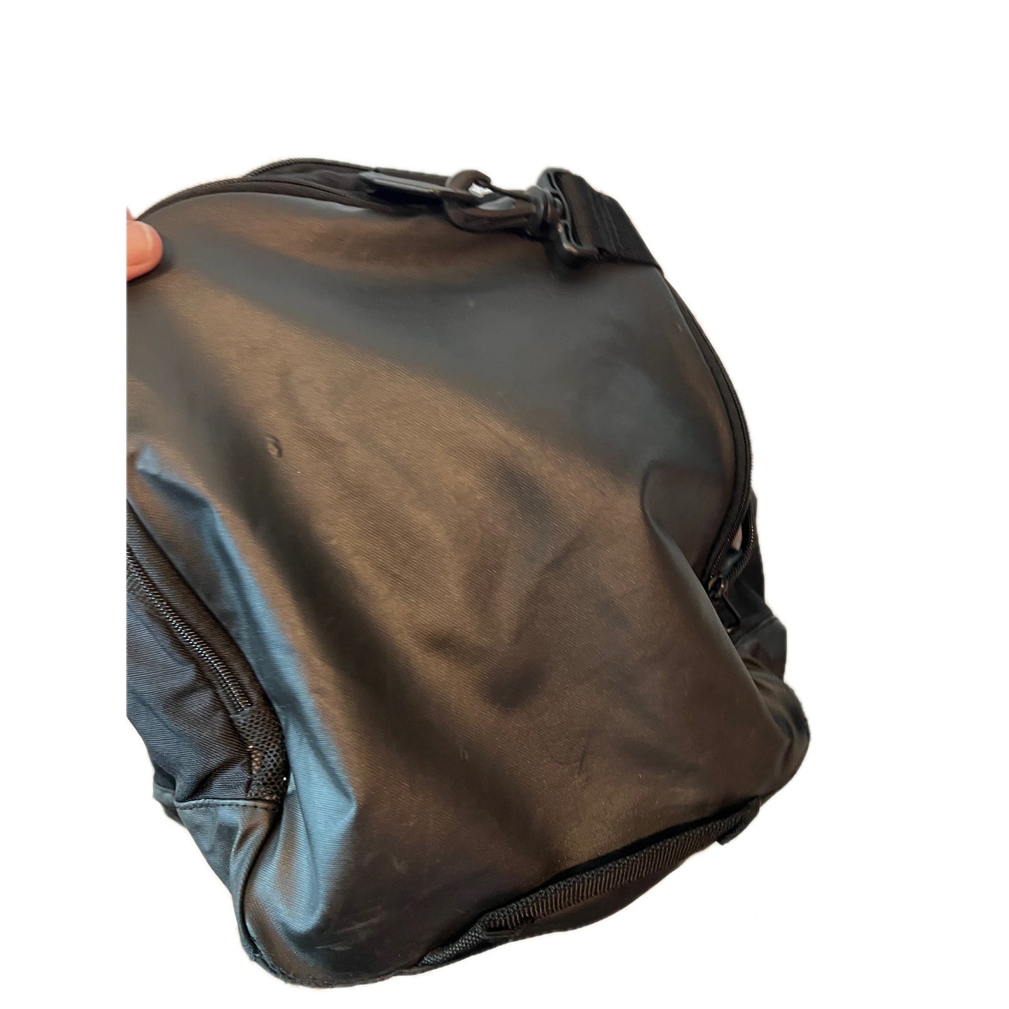 Nike Black Duffel Gym Bag 18"x12"x10" Zipped