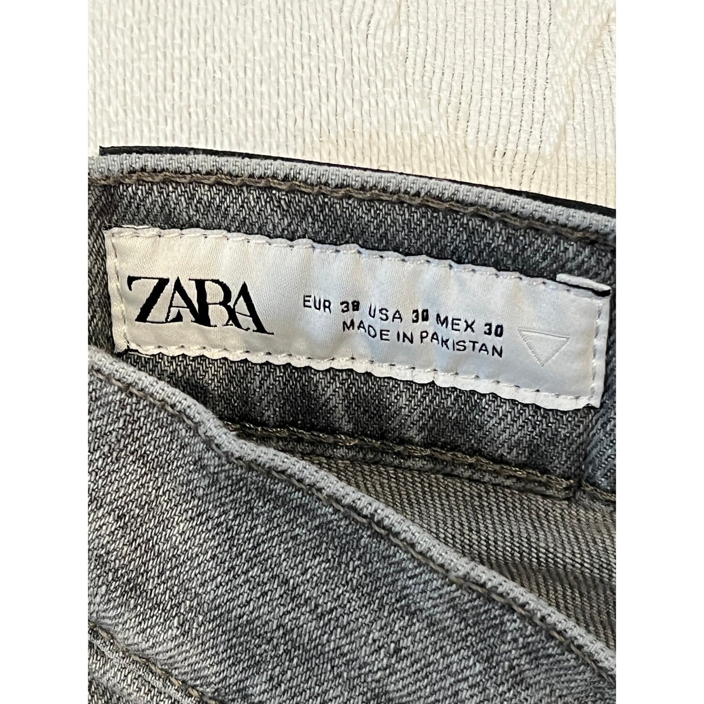 Zara Slim Fit Light Gray Jeans Mens 30x28