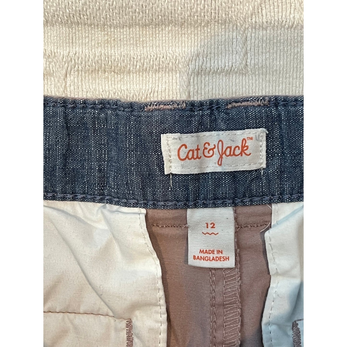 Cat & Jack Beige Chino Shorts Kids L (11/12)