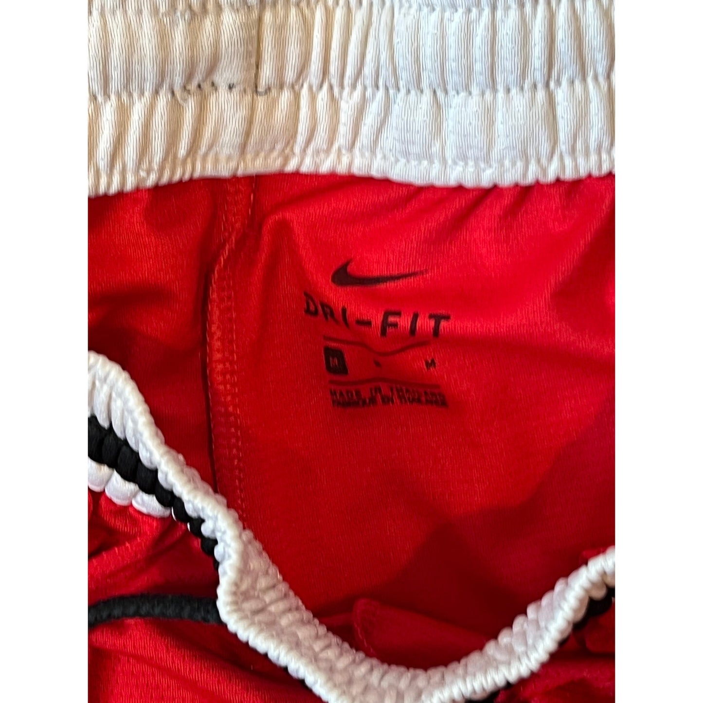 Nike Black and Red Athletic Mens M