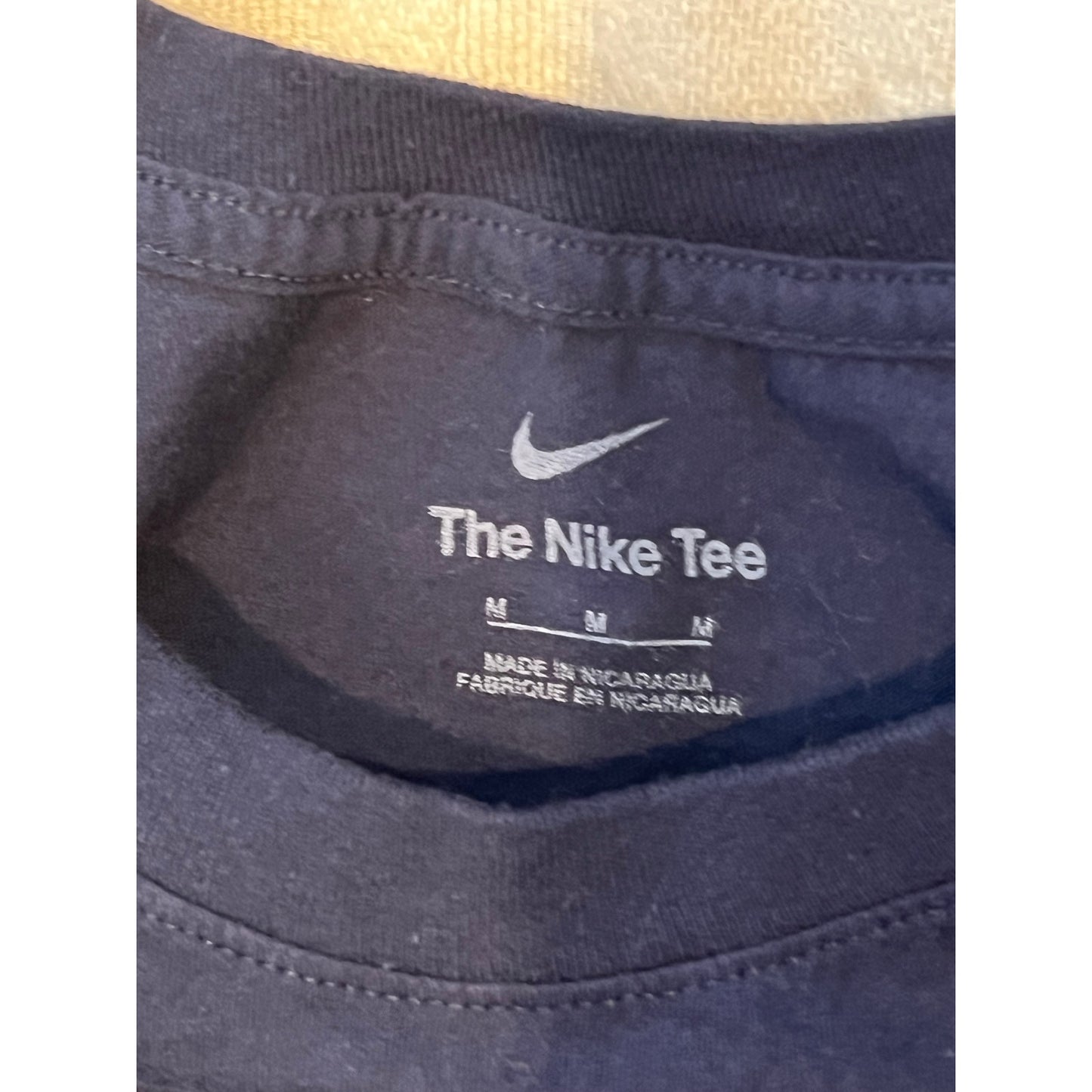Le T-shirt Nike Tee Lamb Cowboys 88 pour homme, taille M