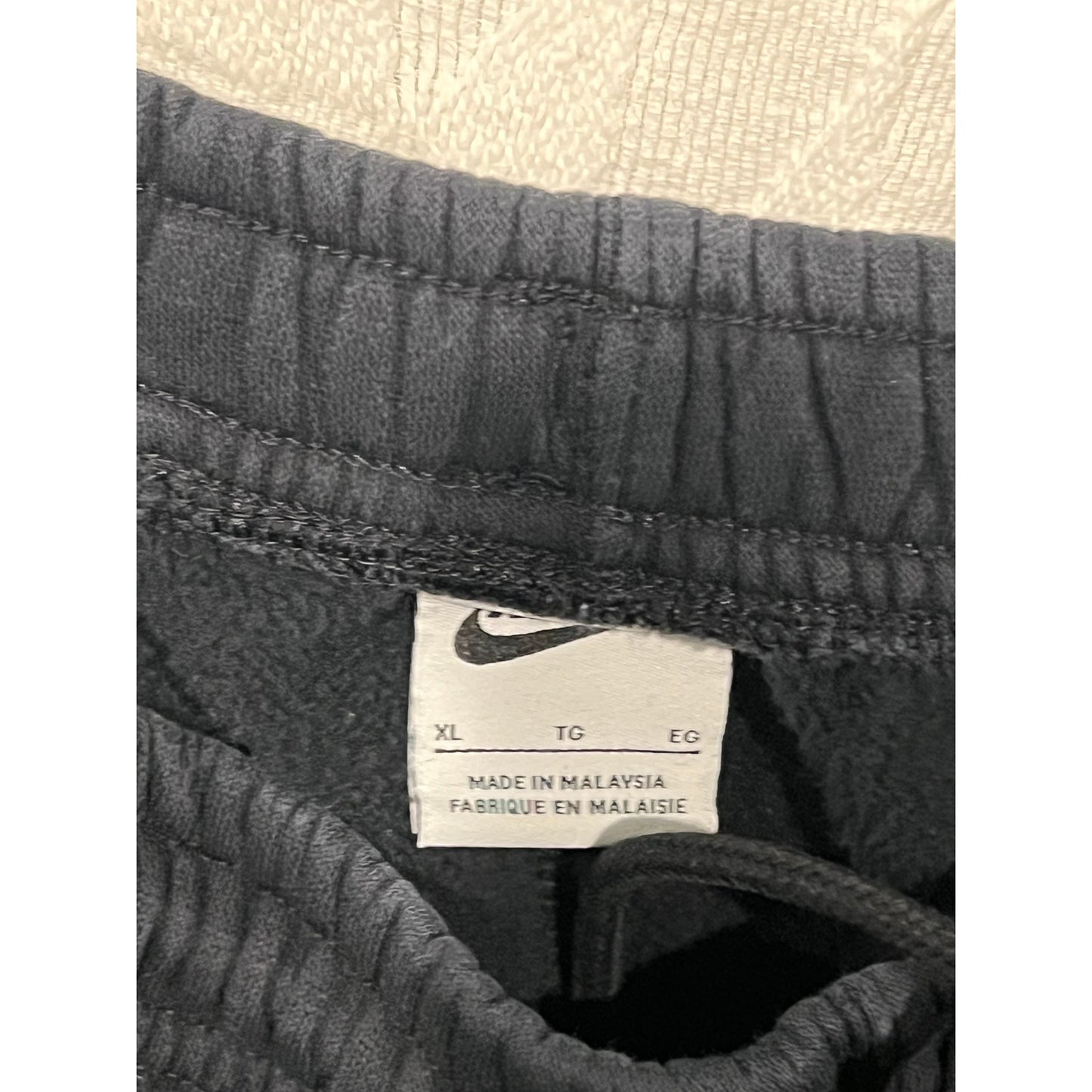 Nike Black Cuffed Ankle Cargo Sweatpants Mens Size XL