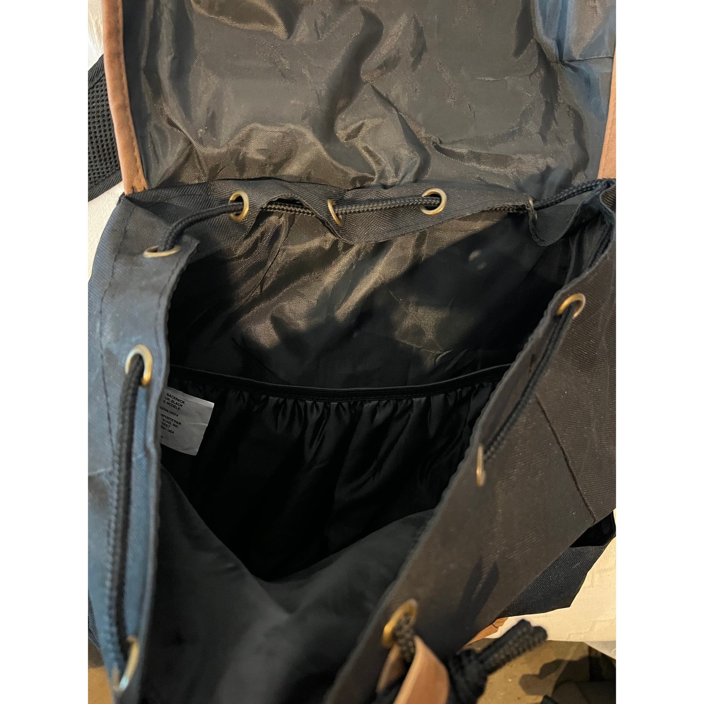 Kelty 26L Medium Top Loading Faux Leather Backpack
