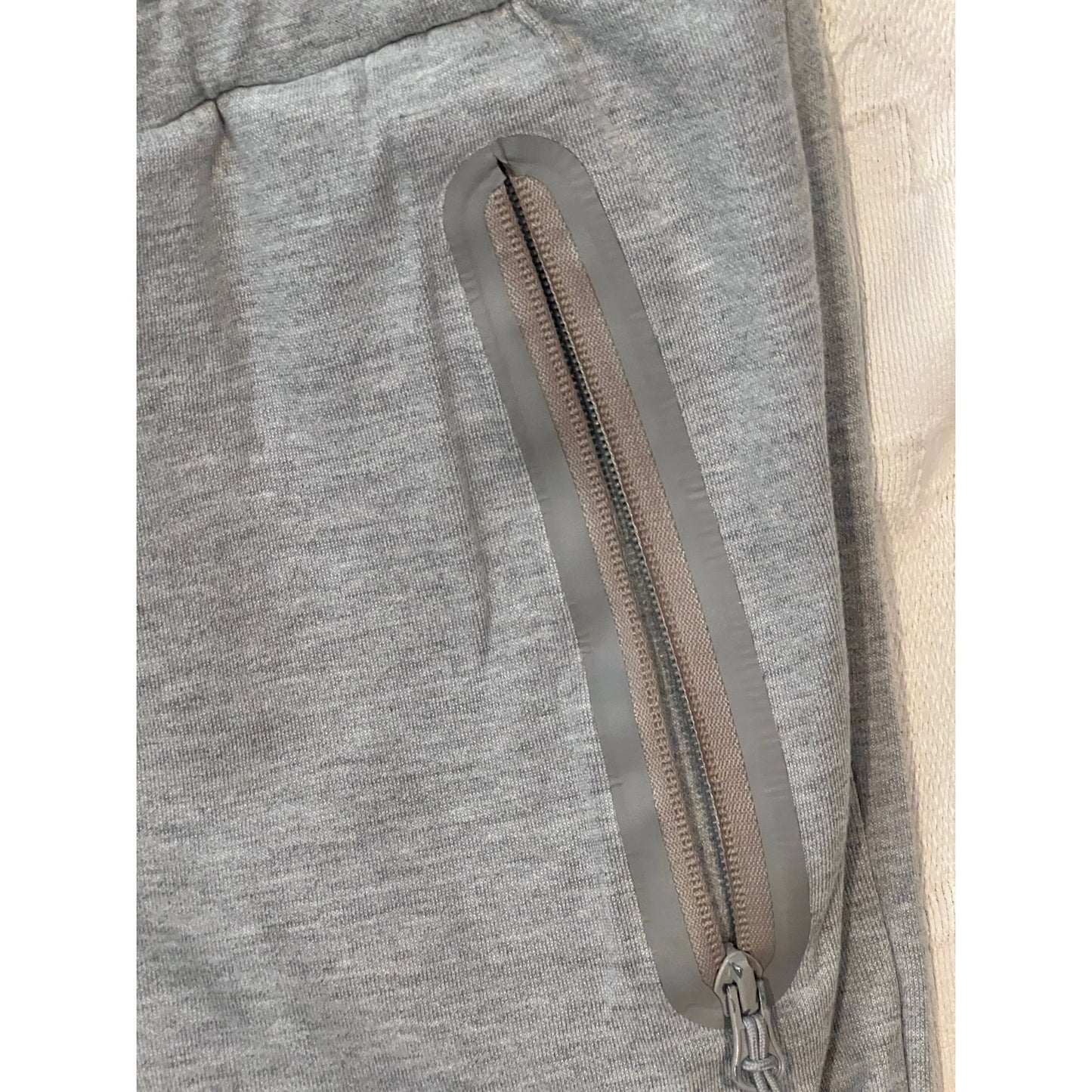 Nike Gray Cuffed Ankle Sweatpants Joggers Mens XXL