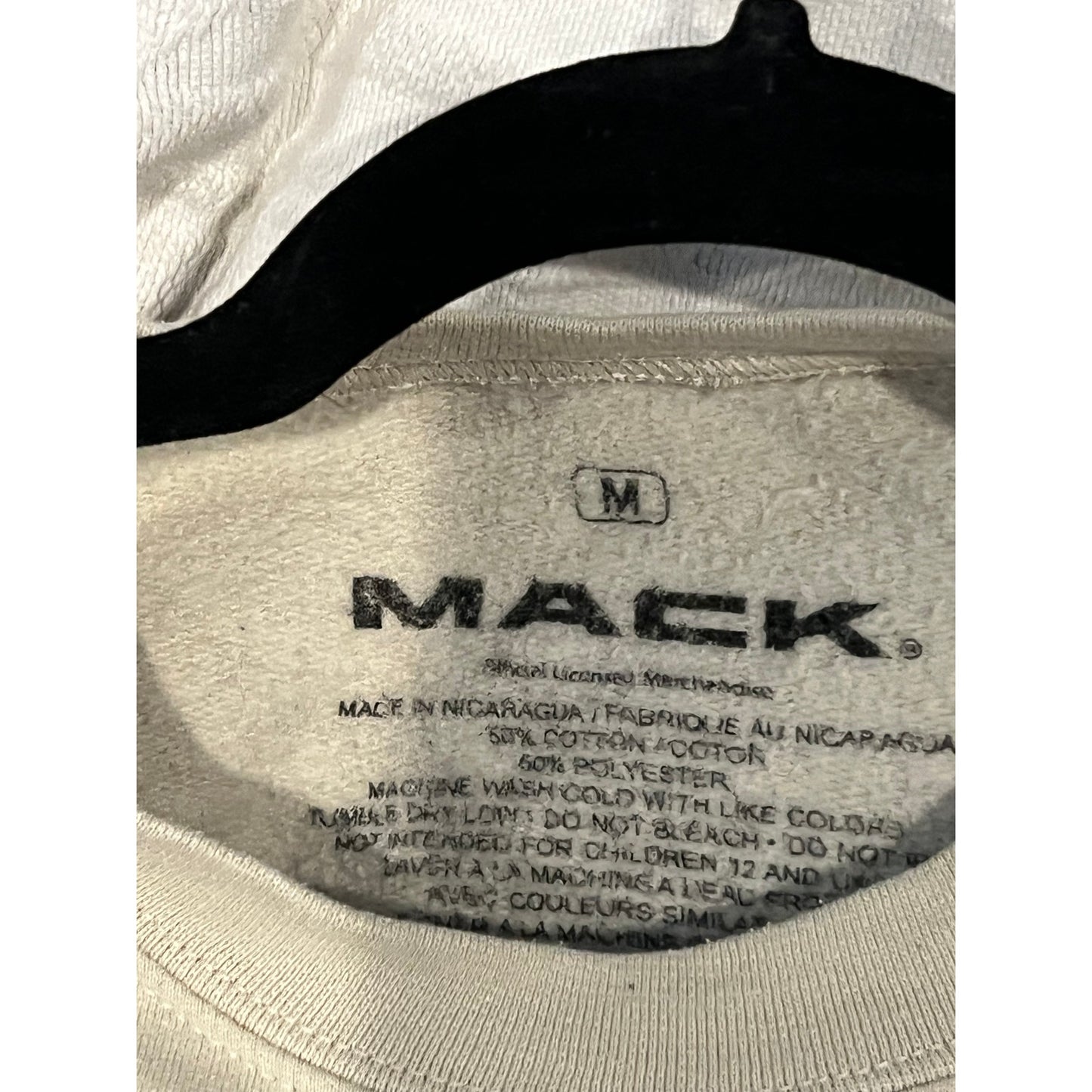 Mack Trucks Creme/White Crewneck Sweatshirt Men Medium