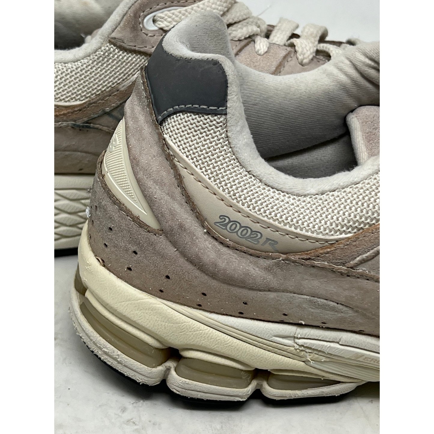 New Balance 2002R Calm Taupe Sneakers Mens 11.5