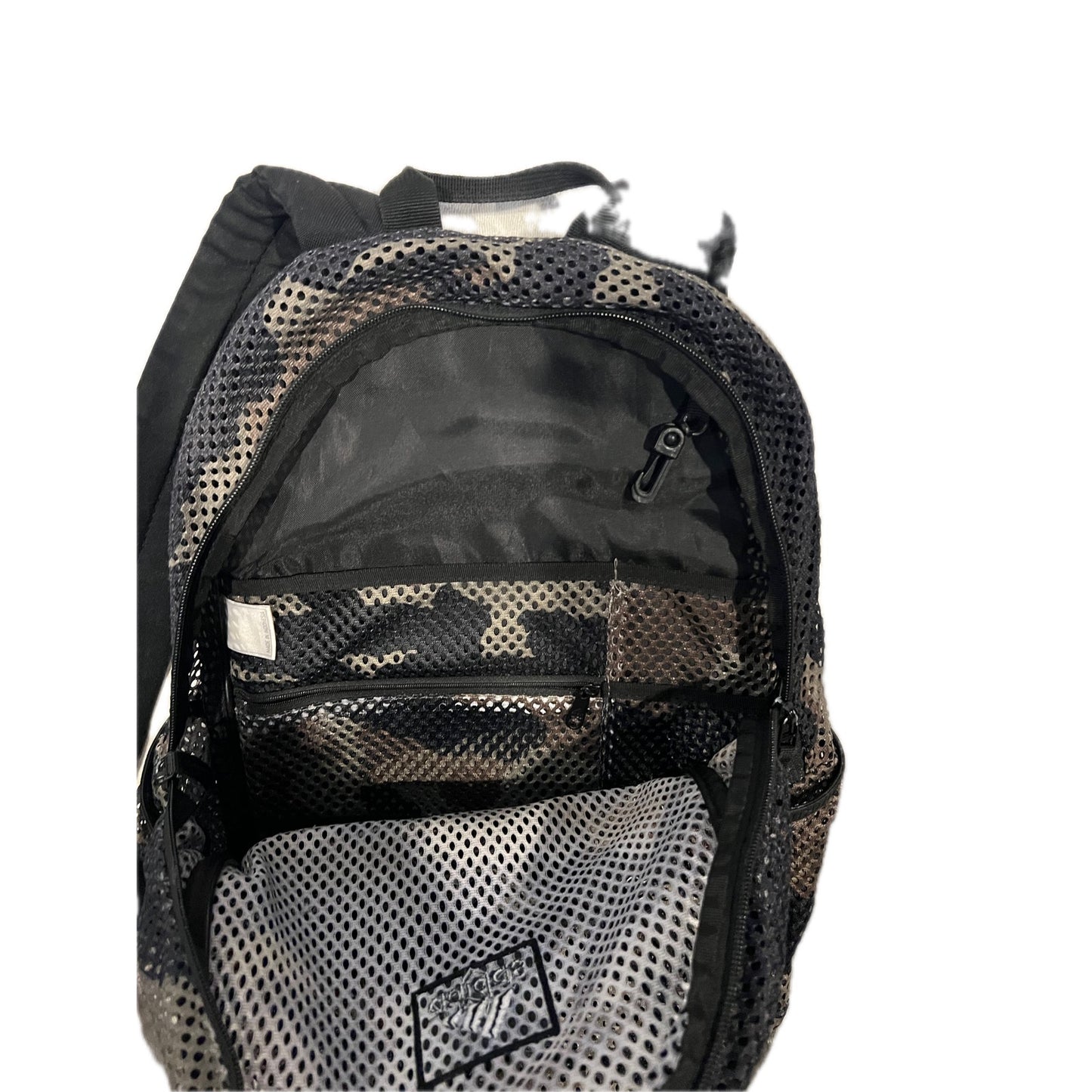 Sac à dos en maille Hermosa II camouflage adidas