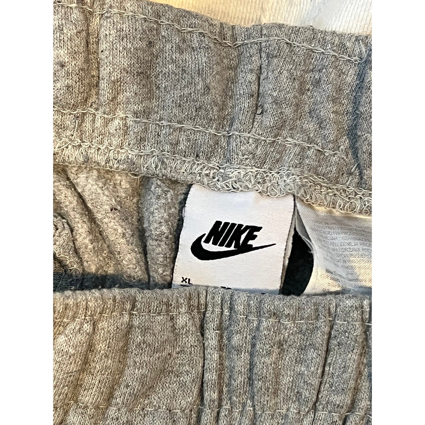 Nike Short molletonné Big Swish gris pour homme XL