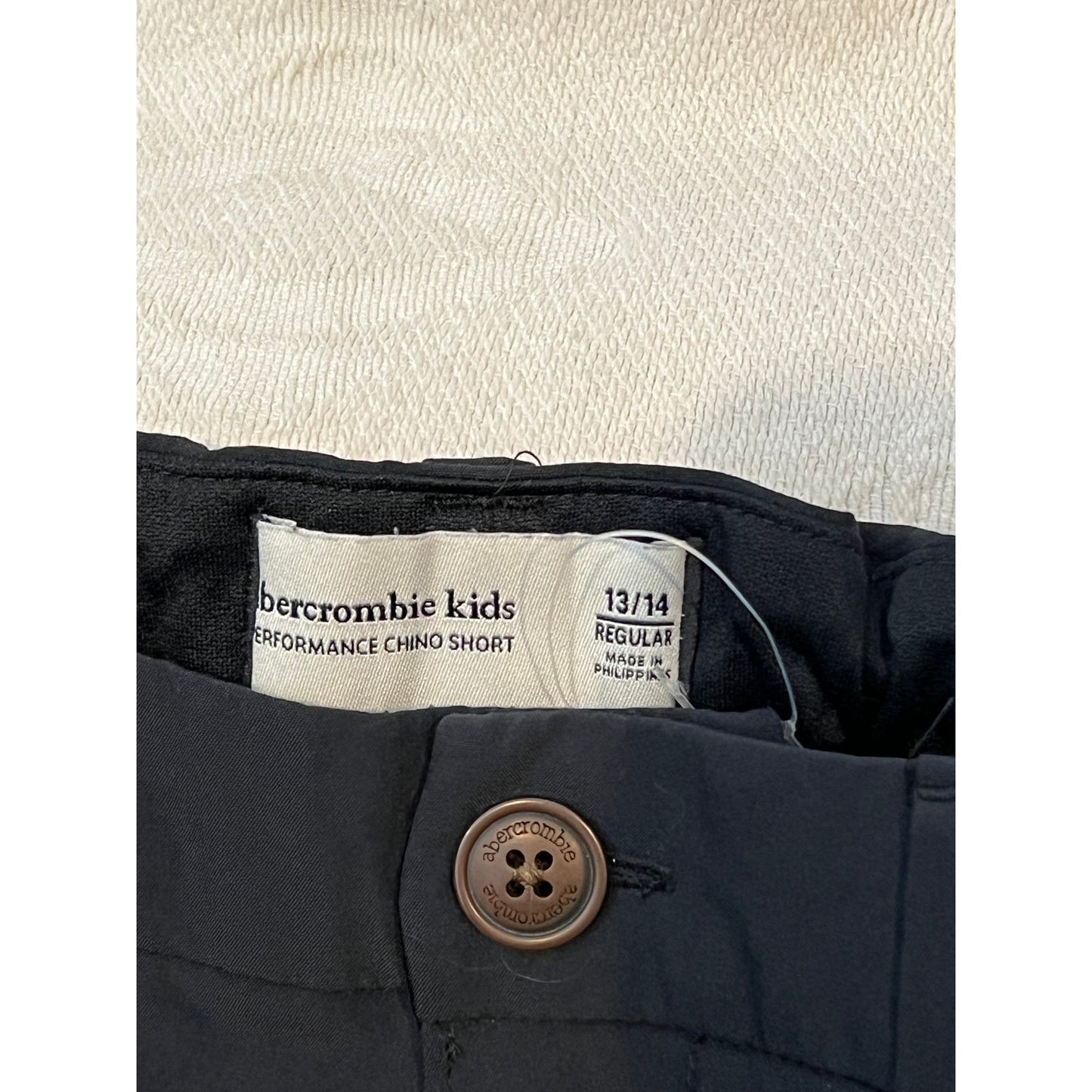 Abercrombie Kids Black Chino Short Sz (13/14)