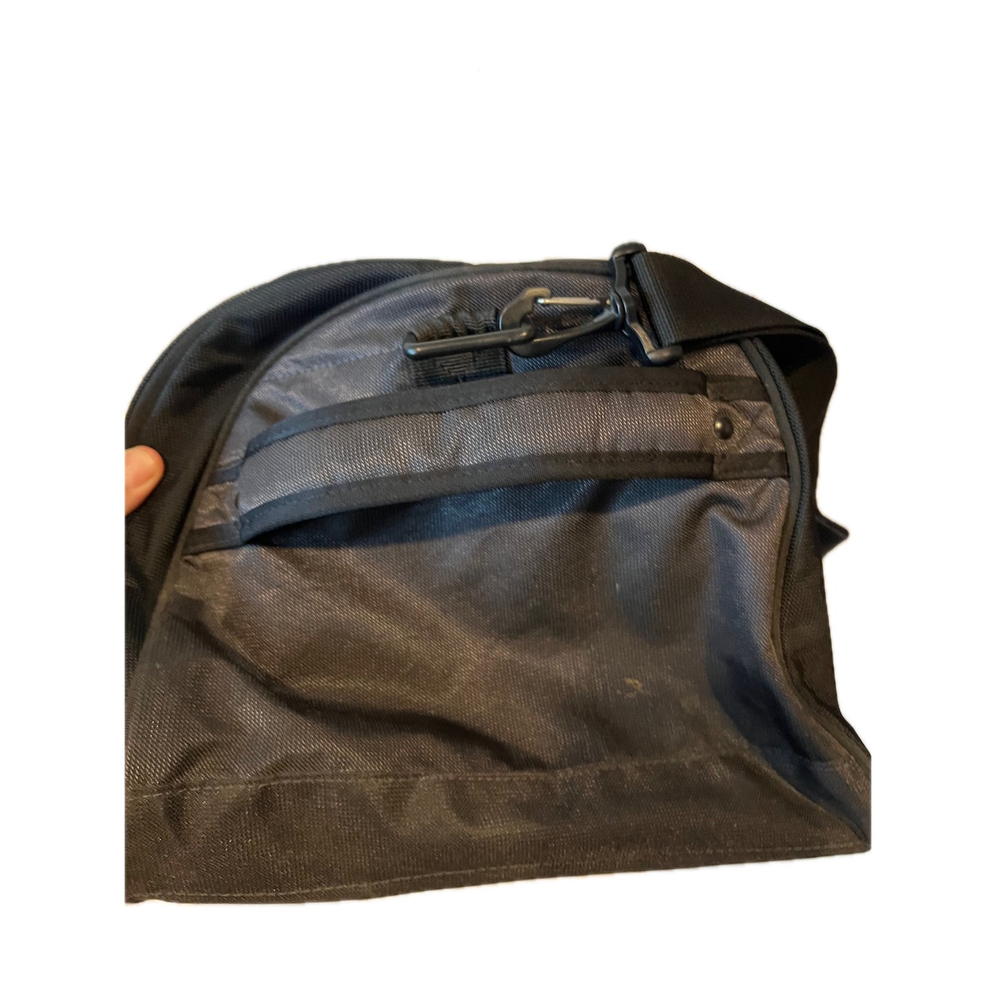 Nike Black Duffel Bag 22"x12"x10" Zipped