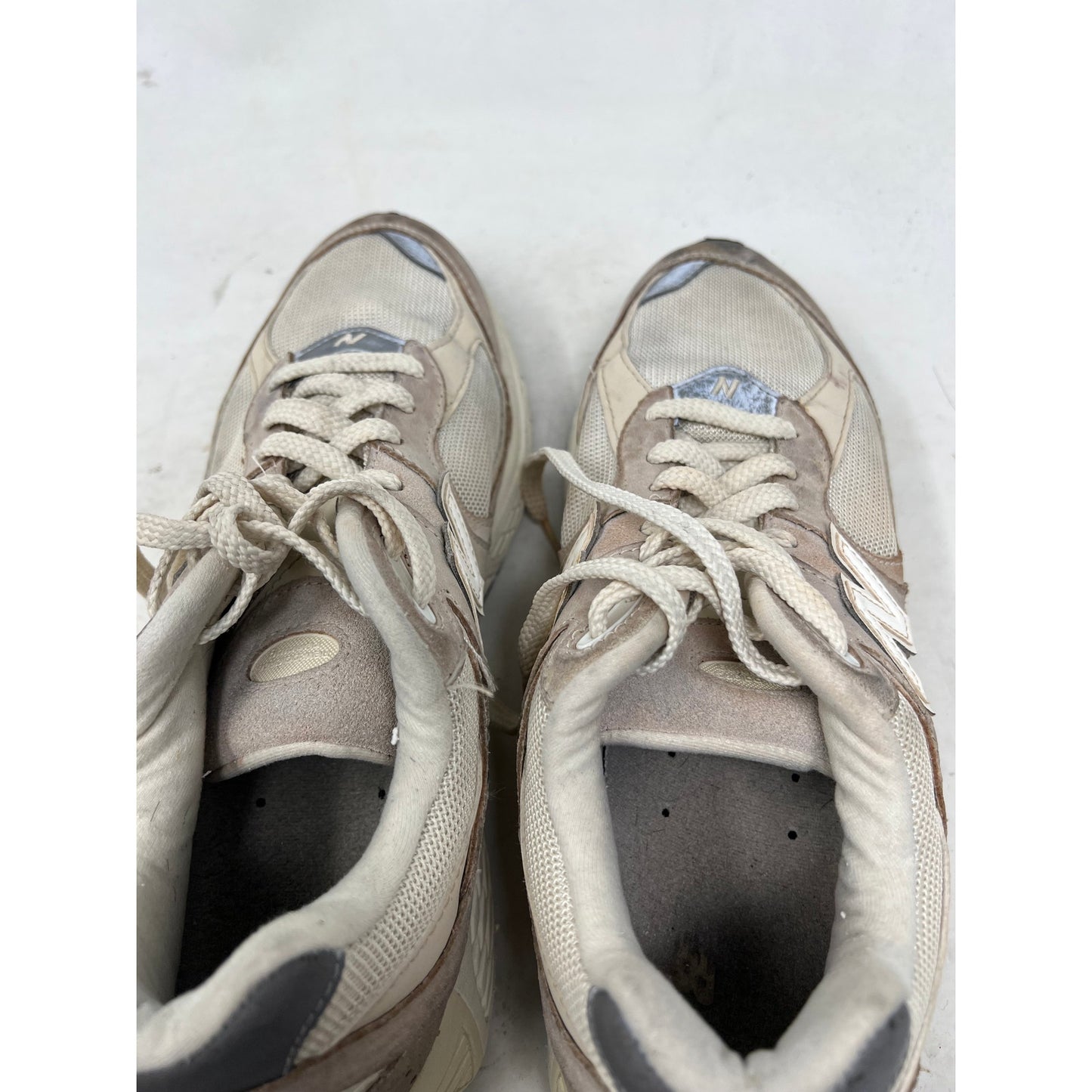 New Balance 2002R Calm Taupe Sneakers Mens 11.5