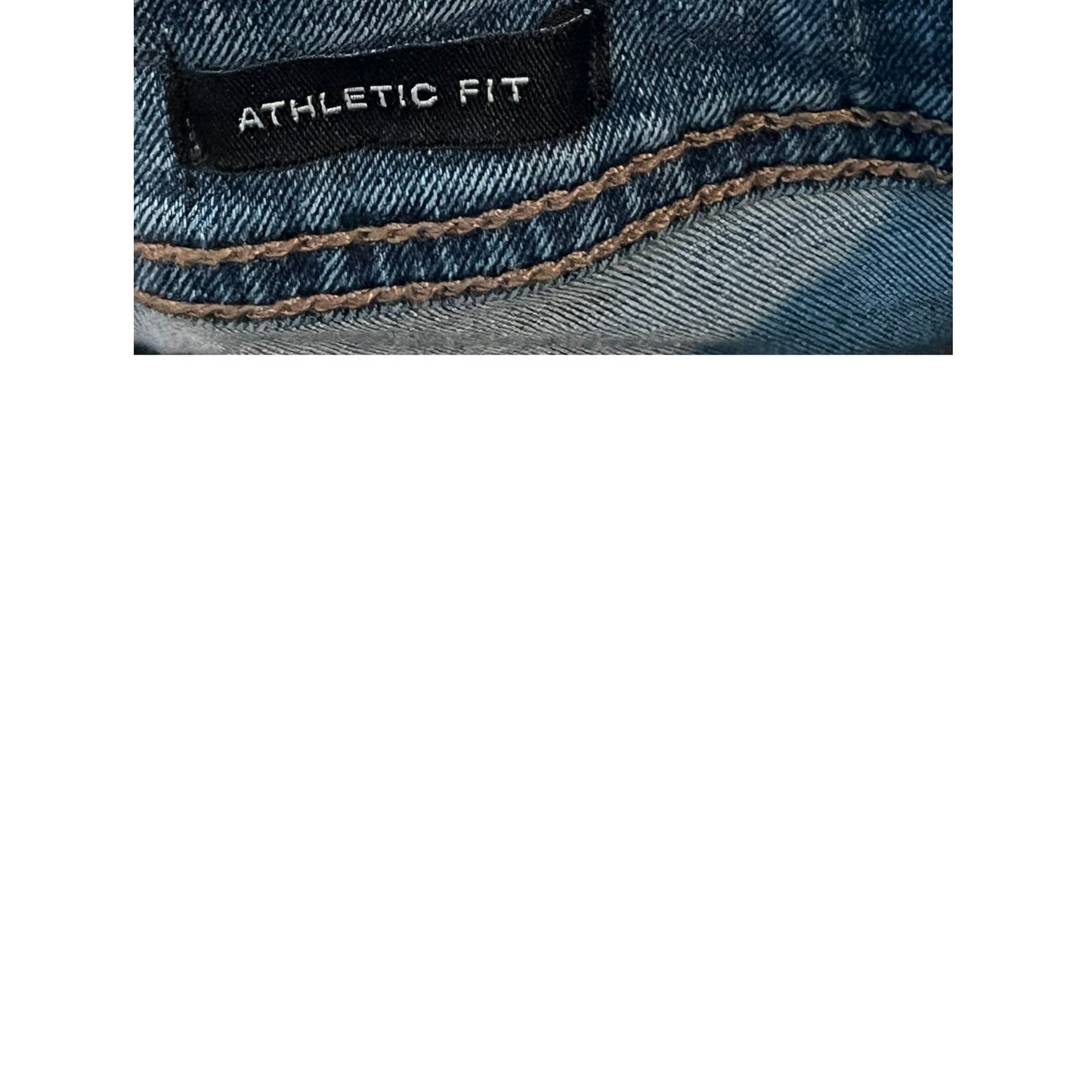 Kenneth Cole NYC Jean coupe athlétique Homme 32x30 avec ceinture