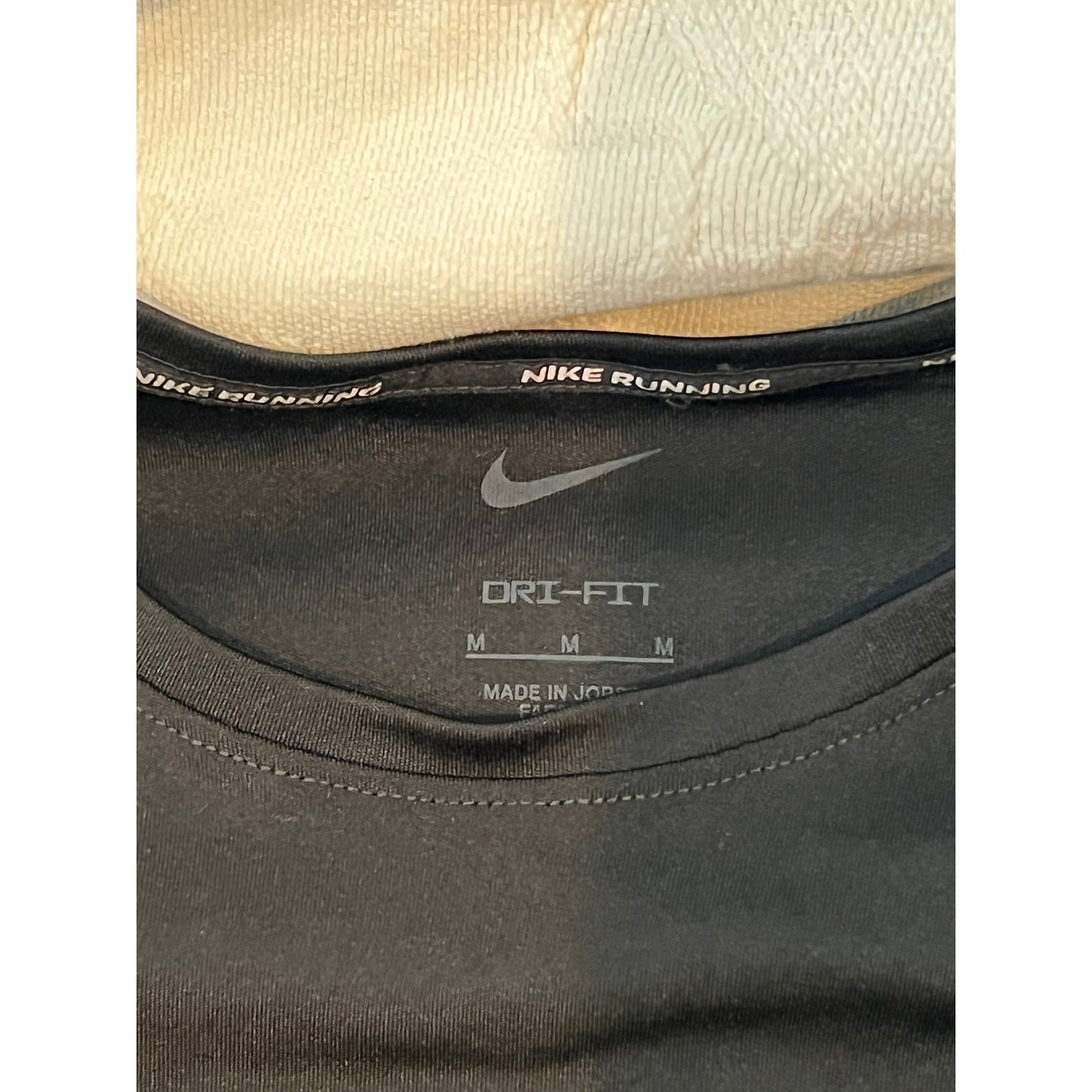 T-shirt de course à manches longues Nike Dri-Fit homme M