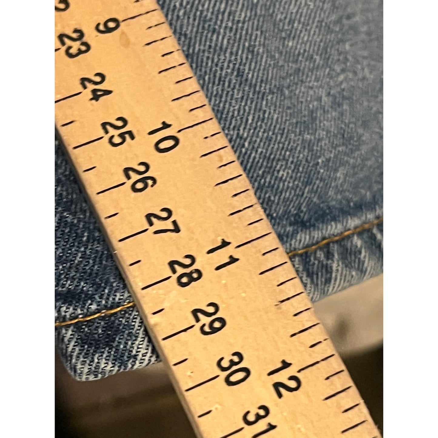Levi's Jeans Shorts Waist 32 Inseam 12