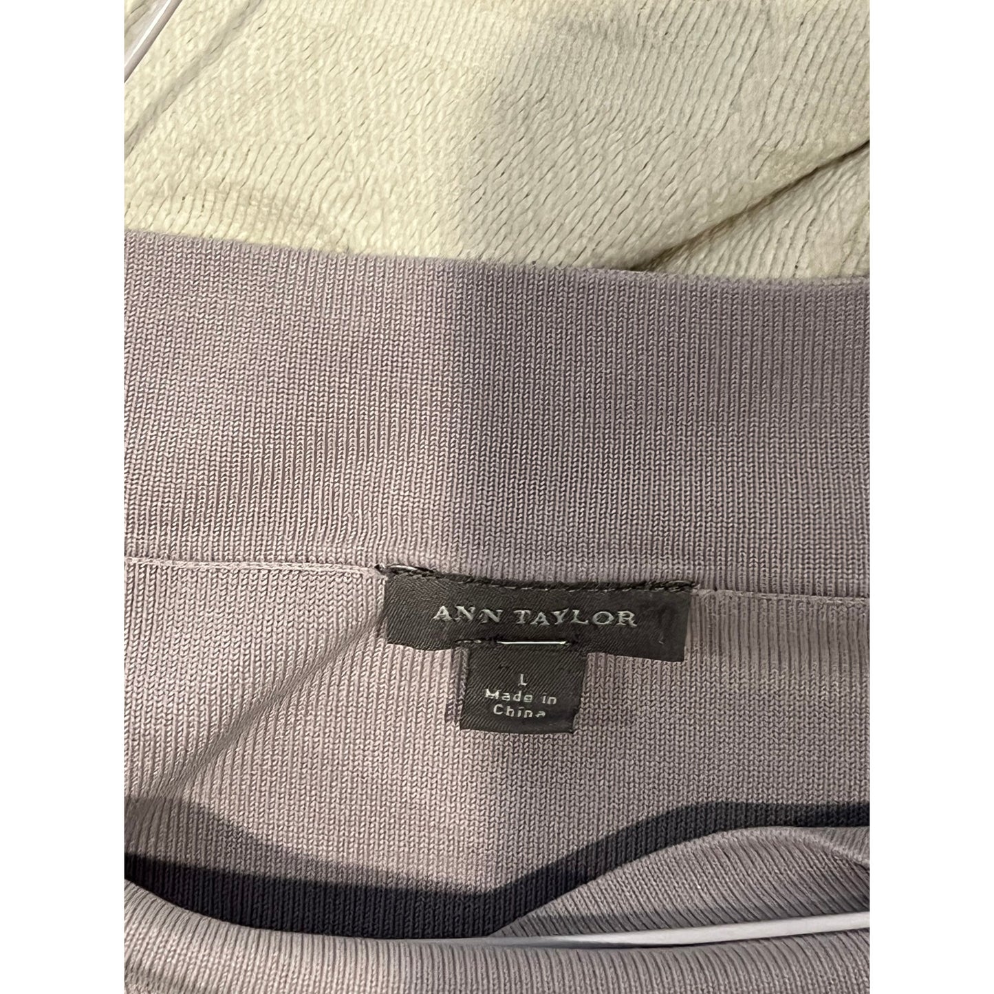 Ann Taylor Crew Neck Beige Sweater Womans Large