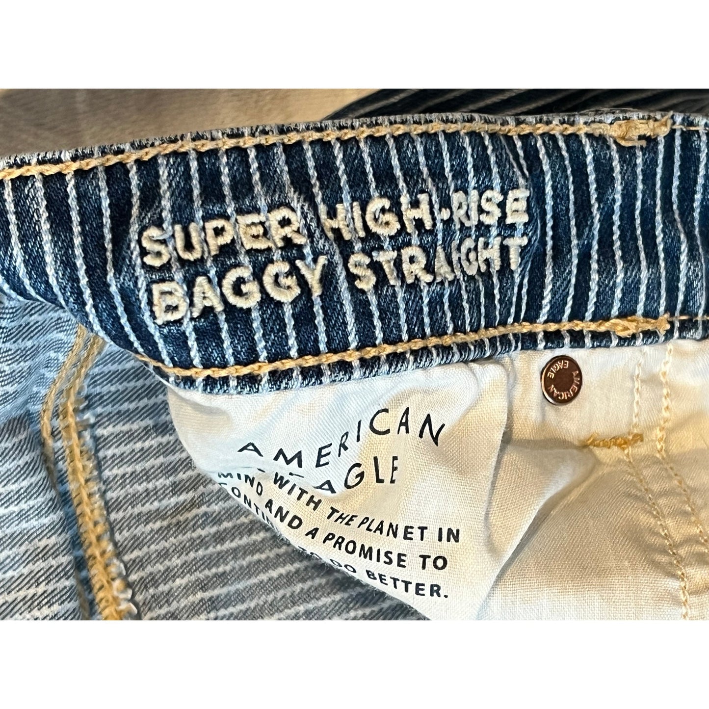 American Eagle Super High Rise Baggy Straight Jeans Woman 6L