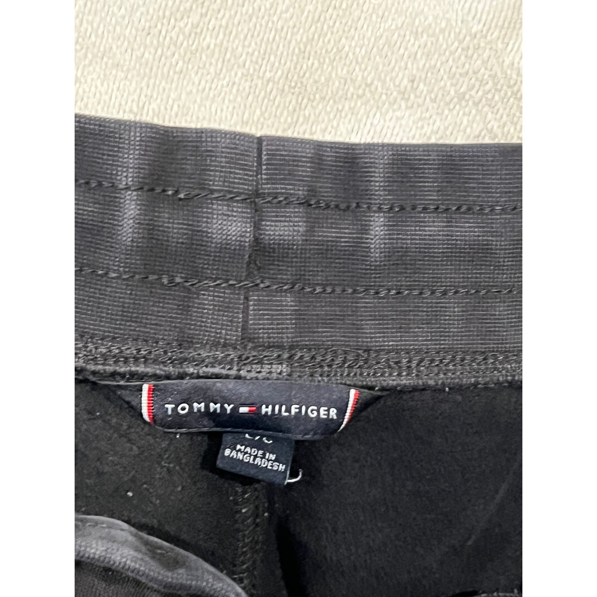 Tommy Hilfiger Black Cuffed Sweatpants Mens Large