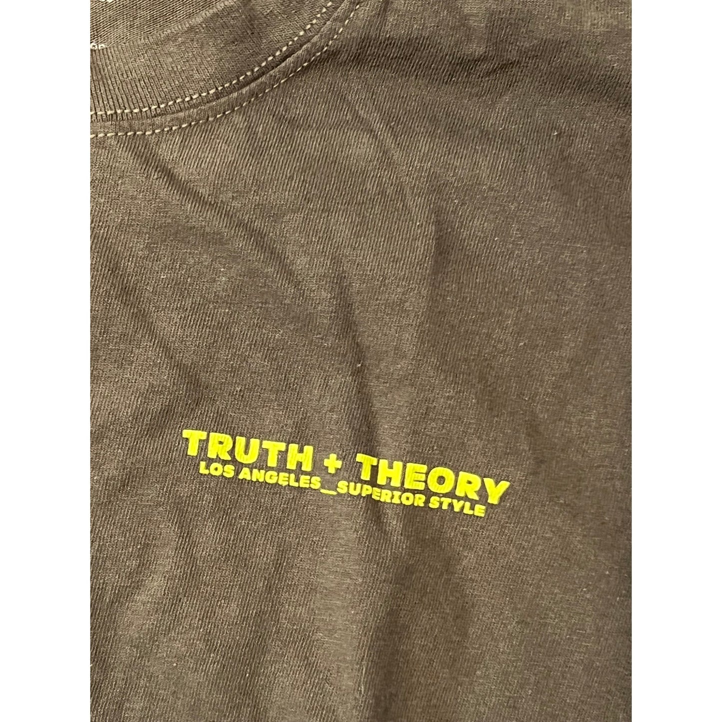Truth + Theory Be True to Yourself T-Shirt Mens XL