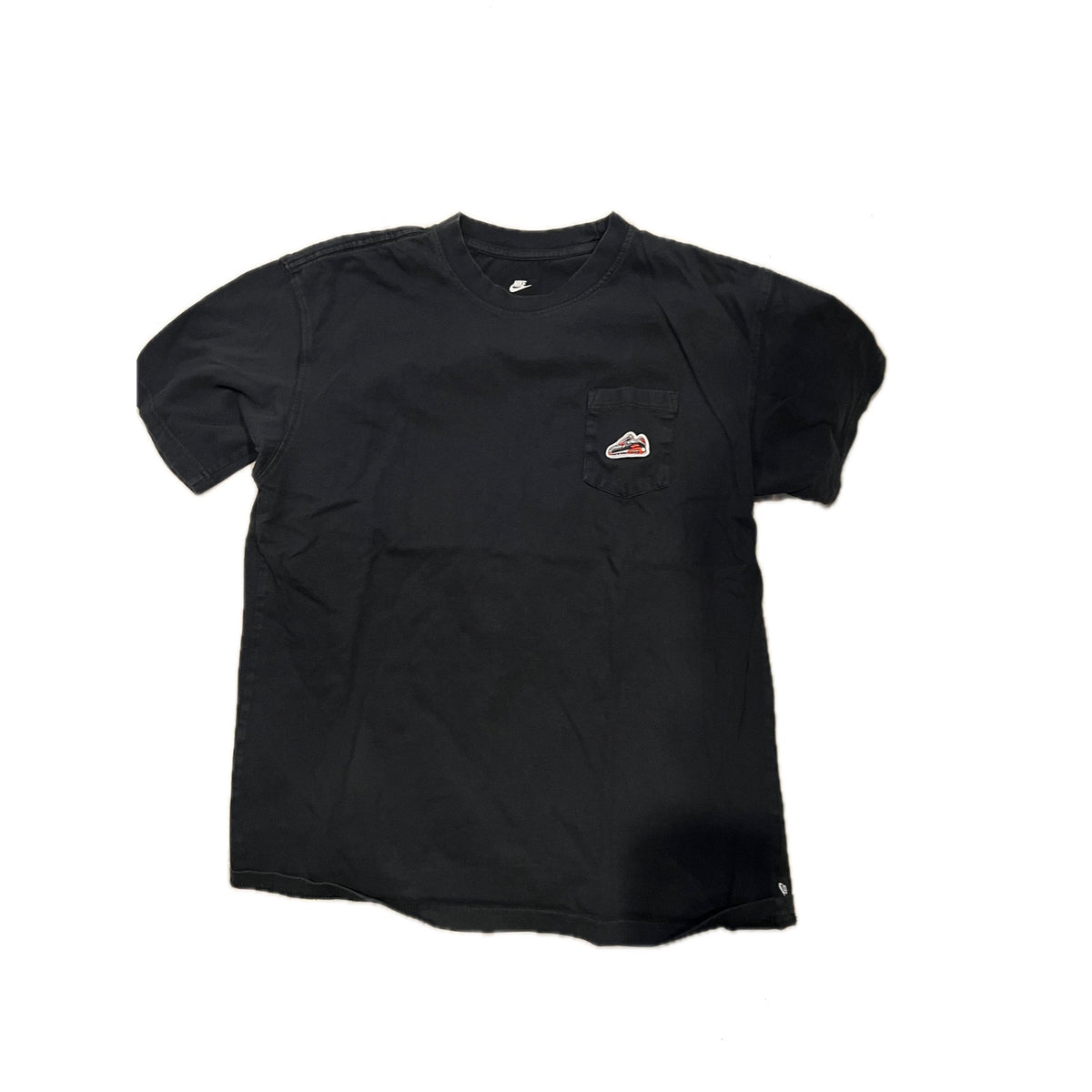 The Nike Tee Sneaker On Pocket T-Shirt Mens Small