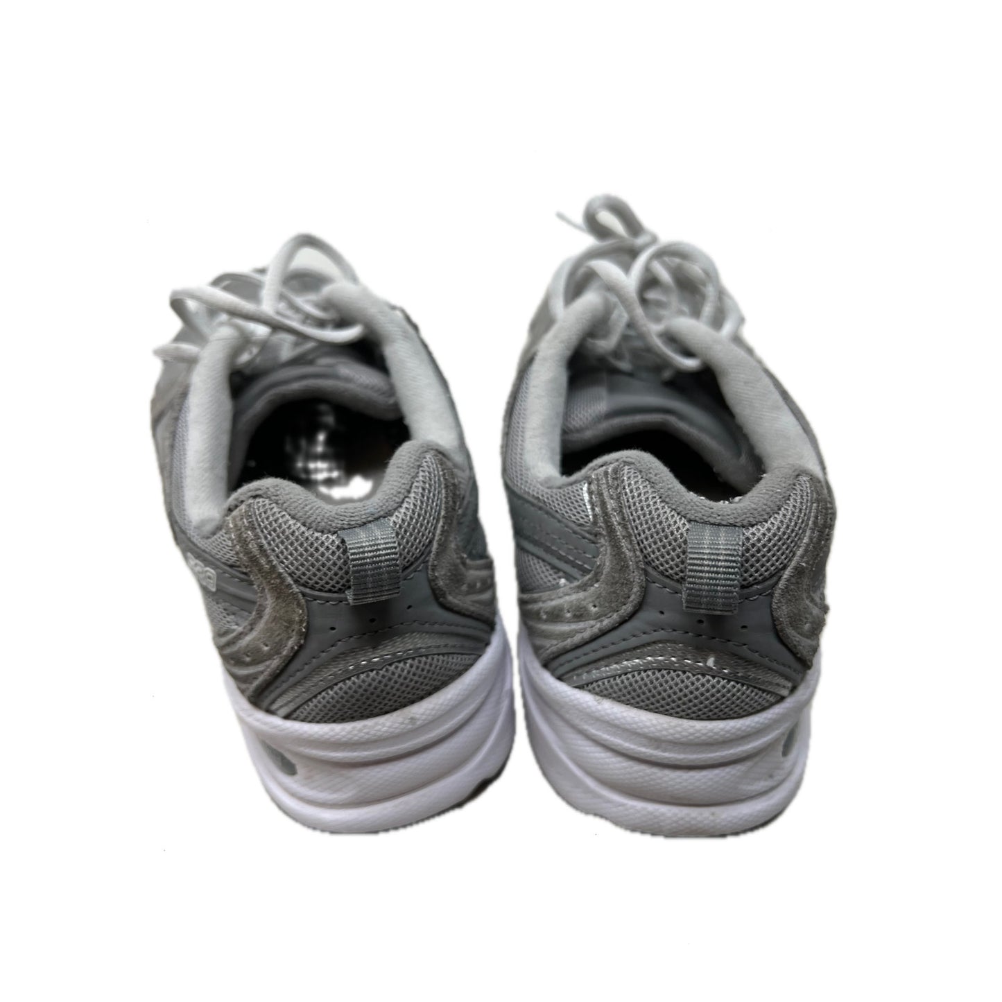 Zapatillas New Balance 530 Raincloud Silver Metallic para mujer, talla 7.5