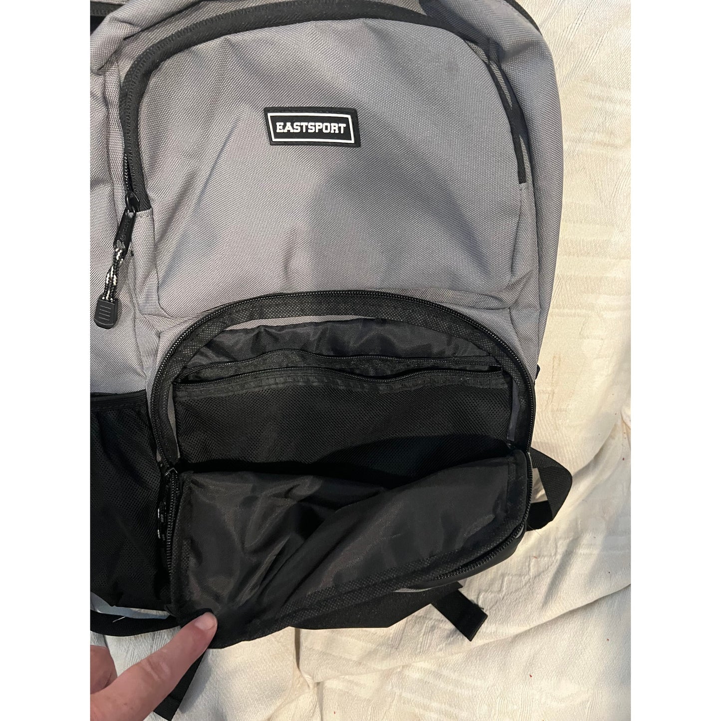 Eastsport Unisex 17" Aurora Core Backpack, Black Gray