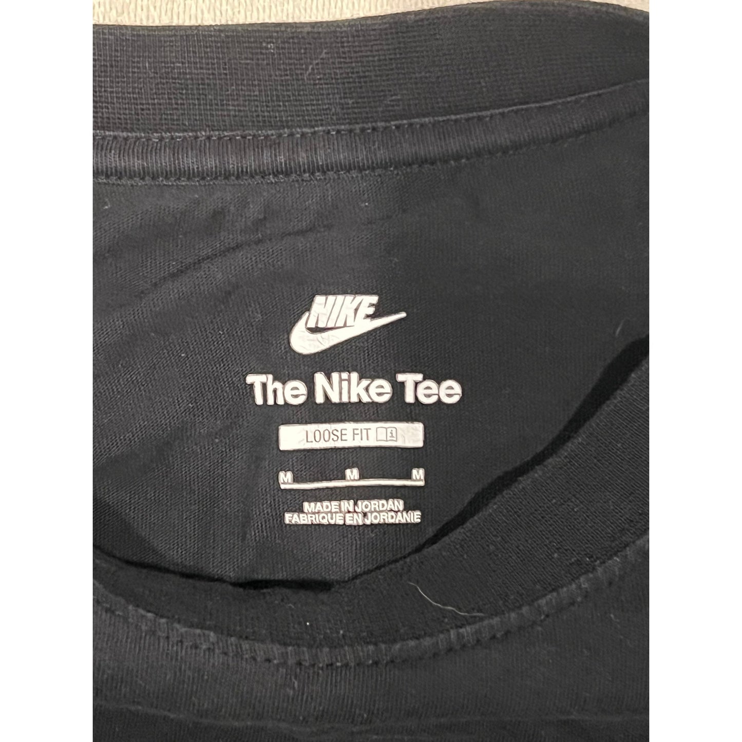 Nike Tee Loose Fit Black T-Shirt Mens M