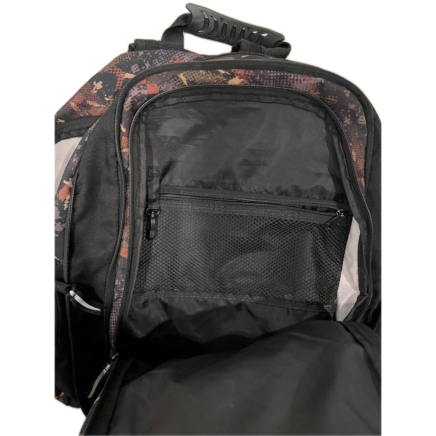 Mochila deportiva Eastsport Surge, Hojas Marrones