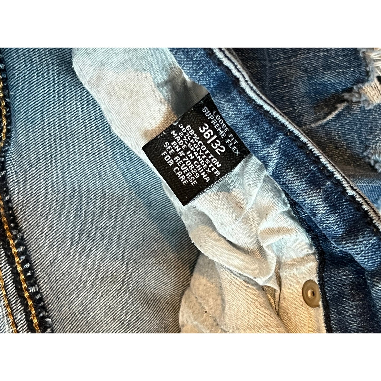 Rue 21 Premium Relaxed Distressed jeans Mens 36x32