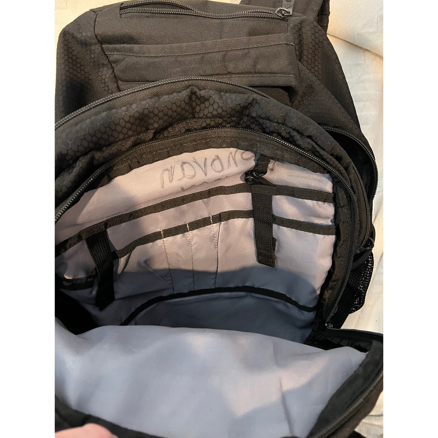 Sac à dos ordinateur rembourré Adidas Prime 7 noir et blanc