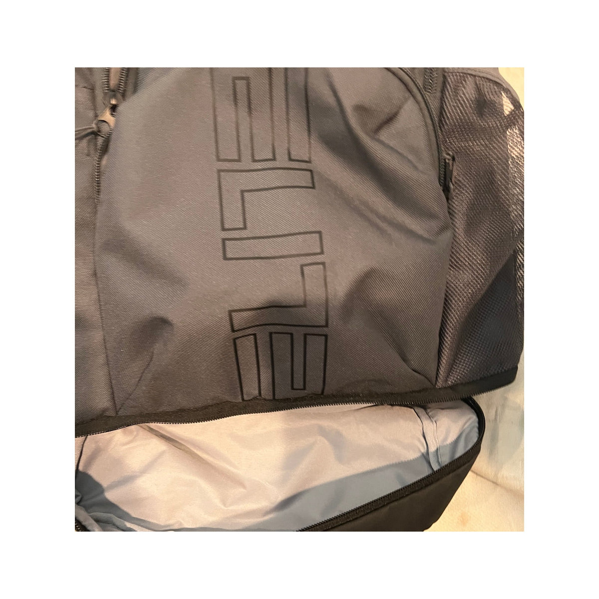 Nike Varsity Elite Backpack (32L) Gray Black