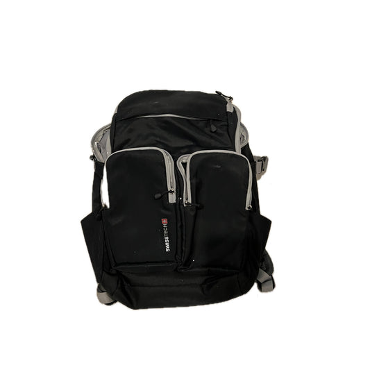 Swiss Tech Unisex 23 Liter Extreme Pocket Backpack