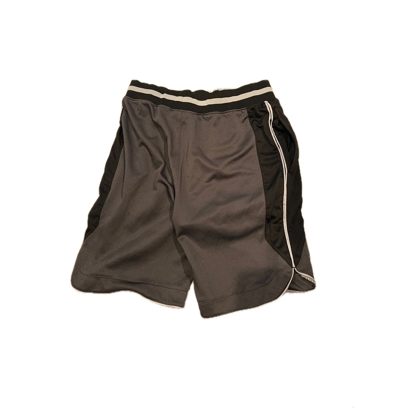 AND1 Gray Black  8" Inseam Training Shorts Mens Small