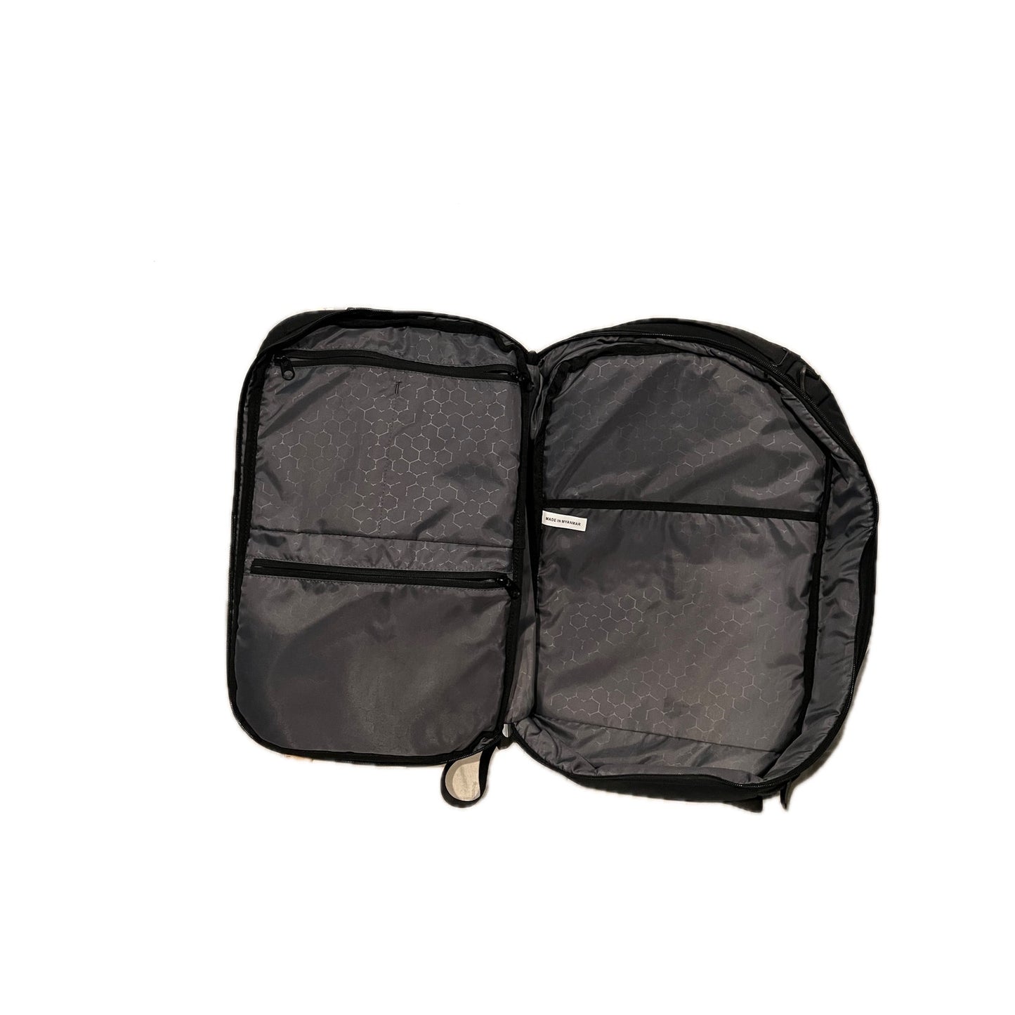 No Label Clamshell Black Padded Backpack 20" Tall