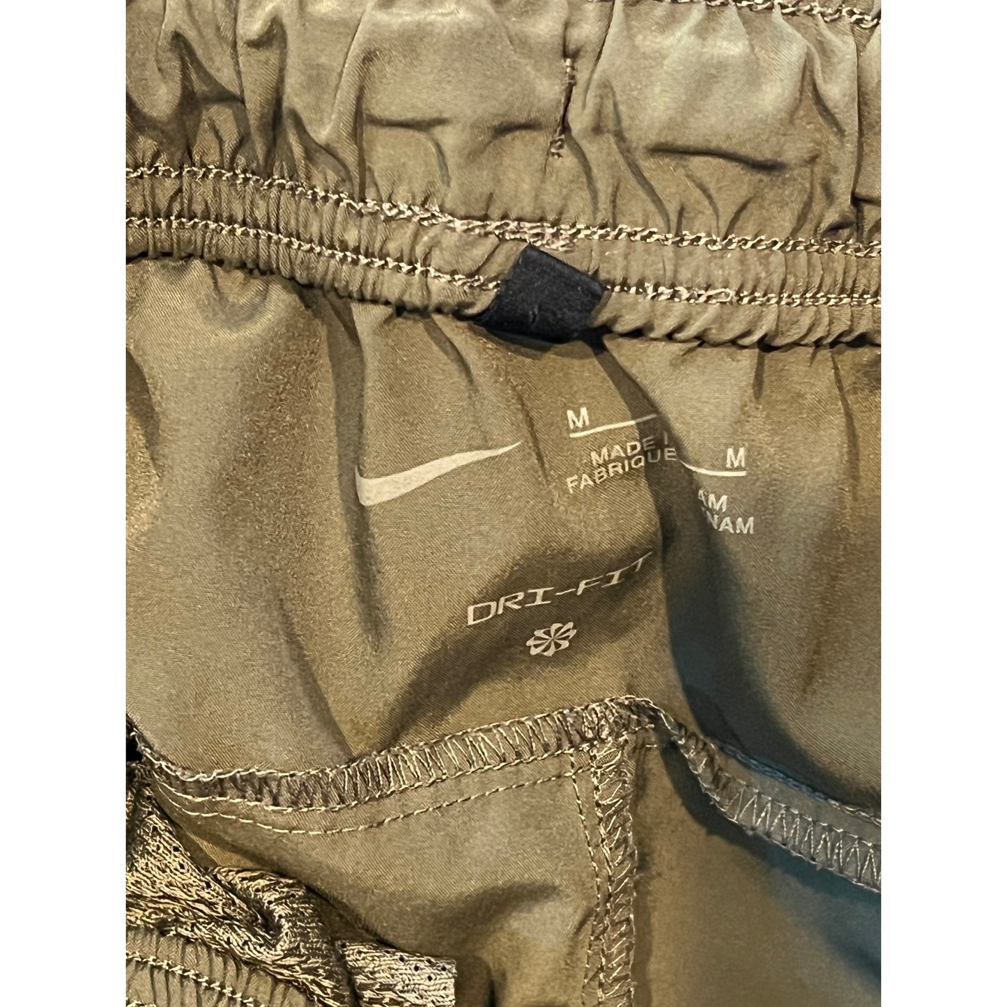 Pantalon d'échauffement fin Nike Dri Fit gris pour homme, taille M