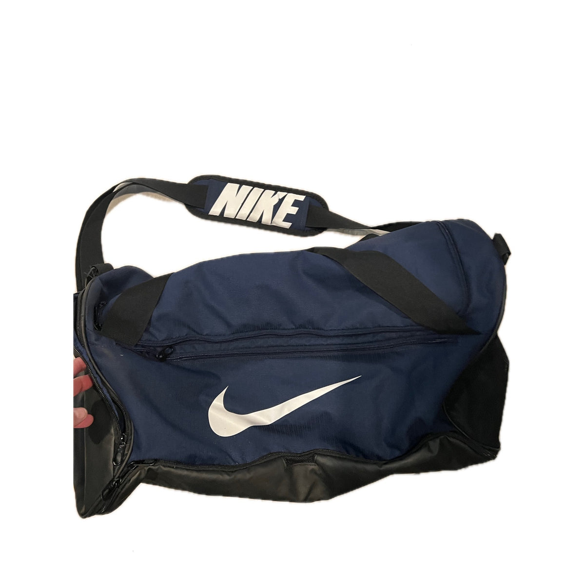 Nike Brasilia 9.5 Blue Black Medium 60L Duffel Gym Bag