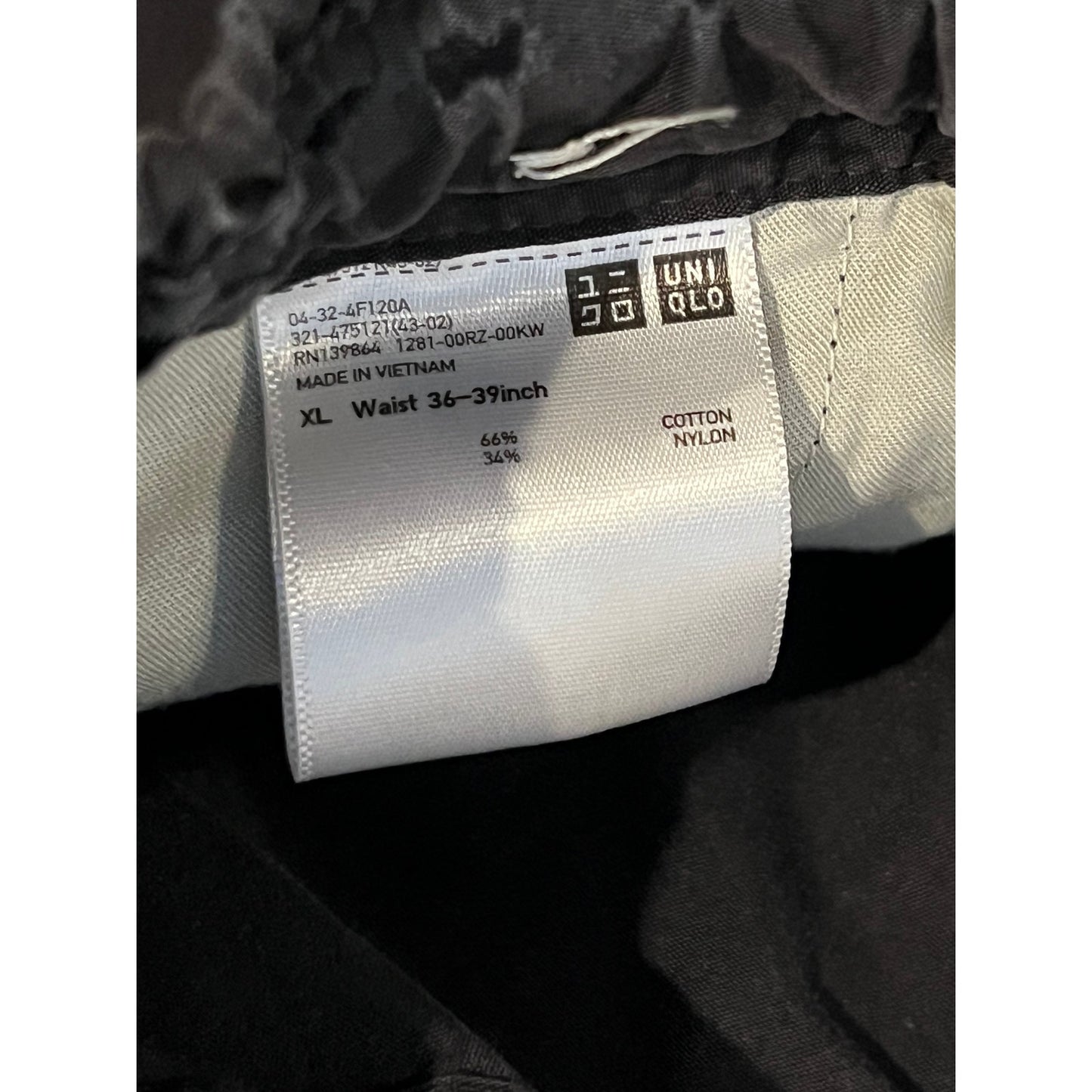 UNIQLO Black Cargo Pants Mens XL
