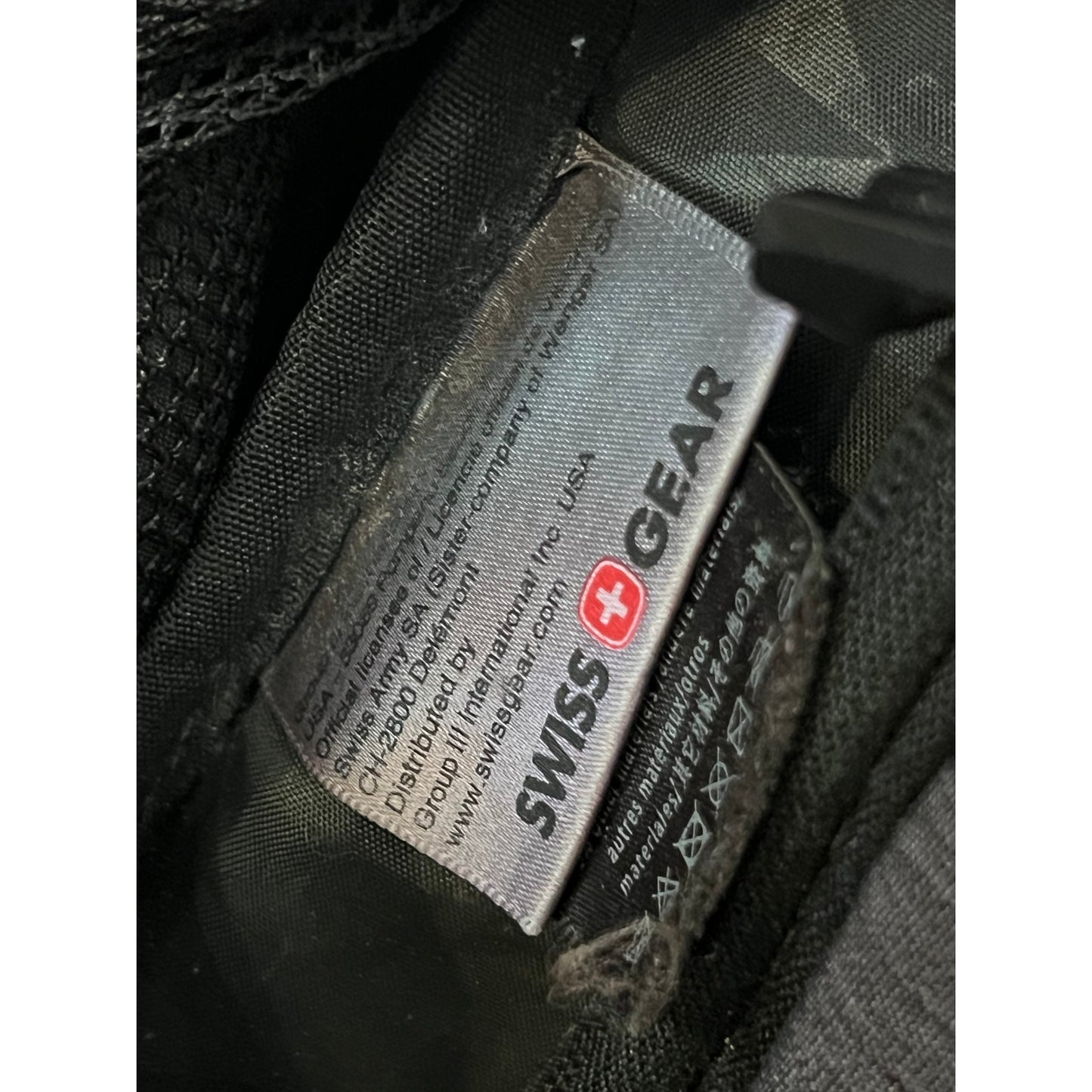 Swiss Gear Deluxe Travel Backpack Gray Black