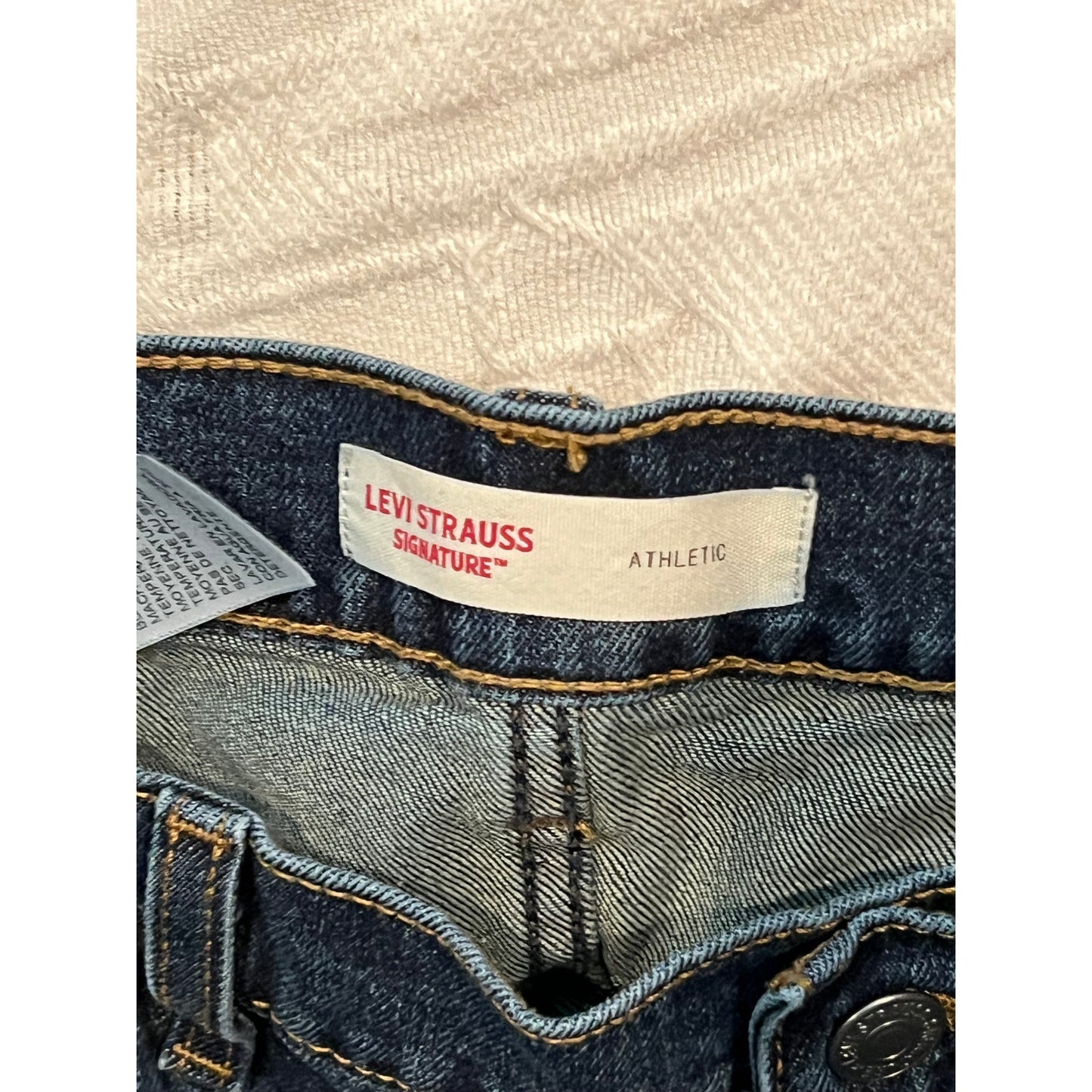 Levi's Signature Athletic Fit Leg Jeans 40x30