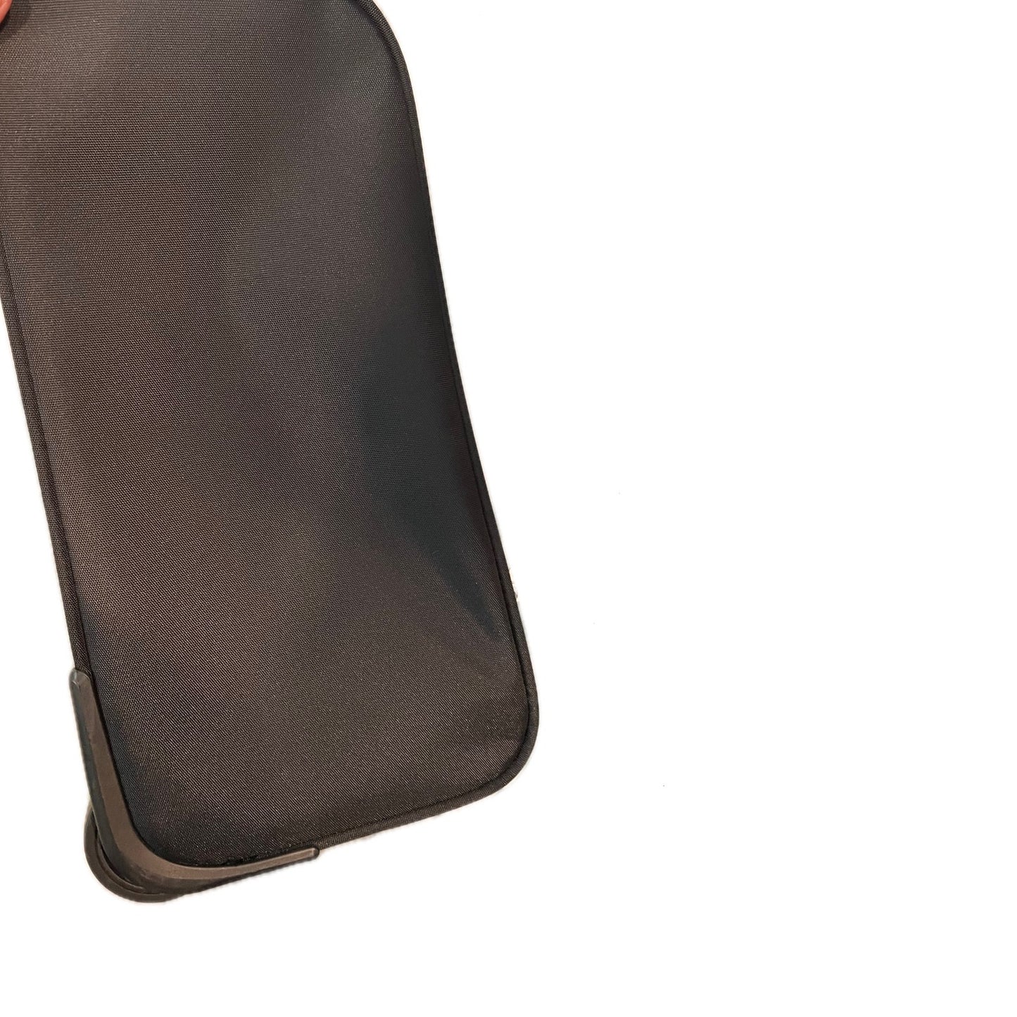 Ricardo Black Gray Softr Shell Carry On Suitcase Roller