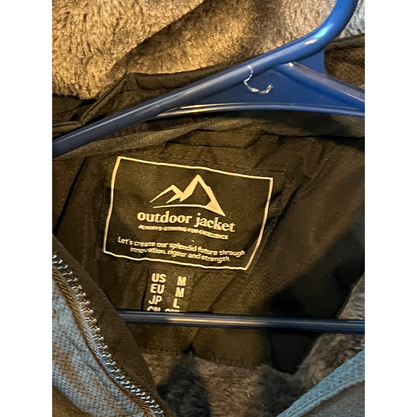 Outdoor Jacket Parka Ski Jacket Mens M