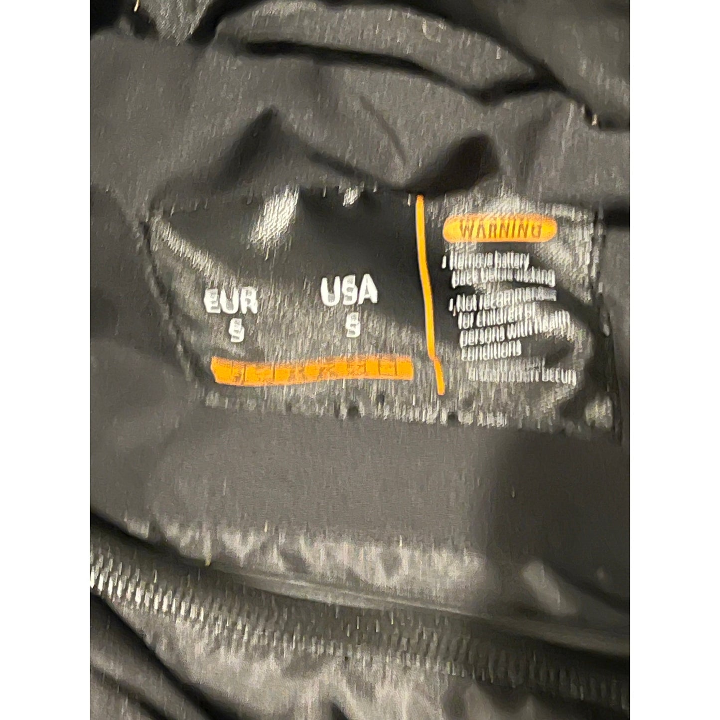 11+ The Fashion Show Ski Jacket Mens Small