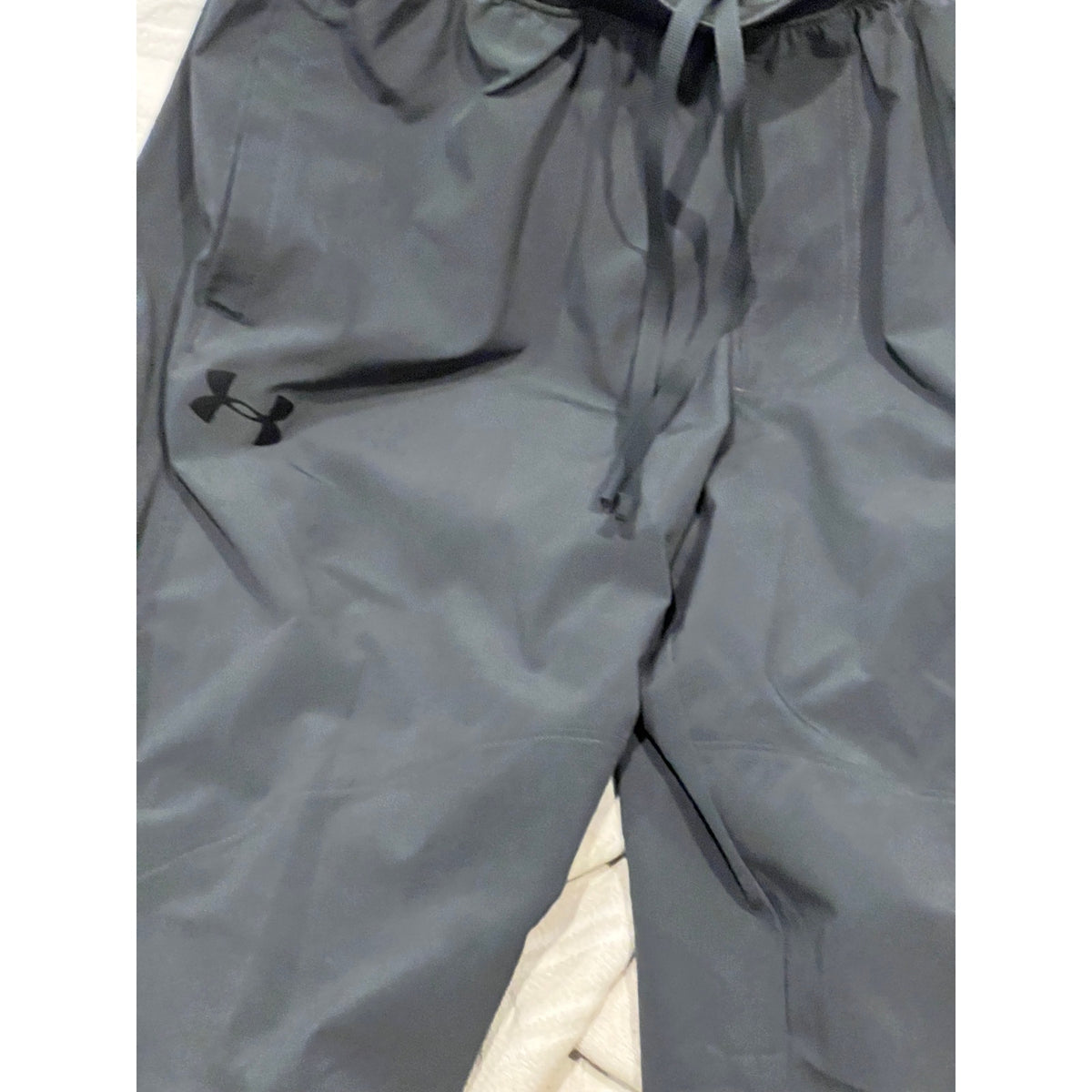 Under Armour Fitted Gray Joggers/Sweatpants Mens Small