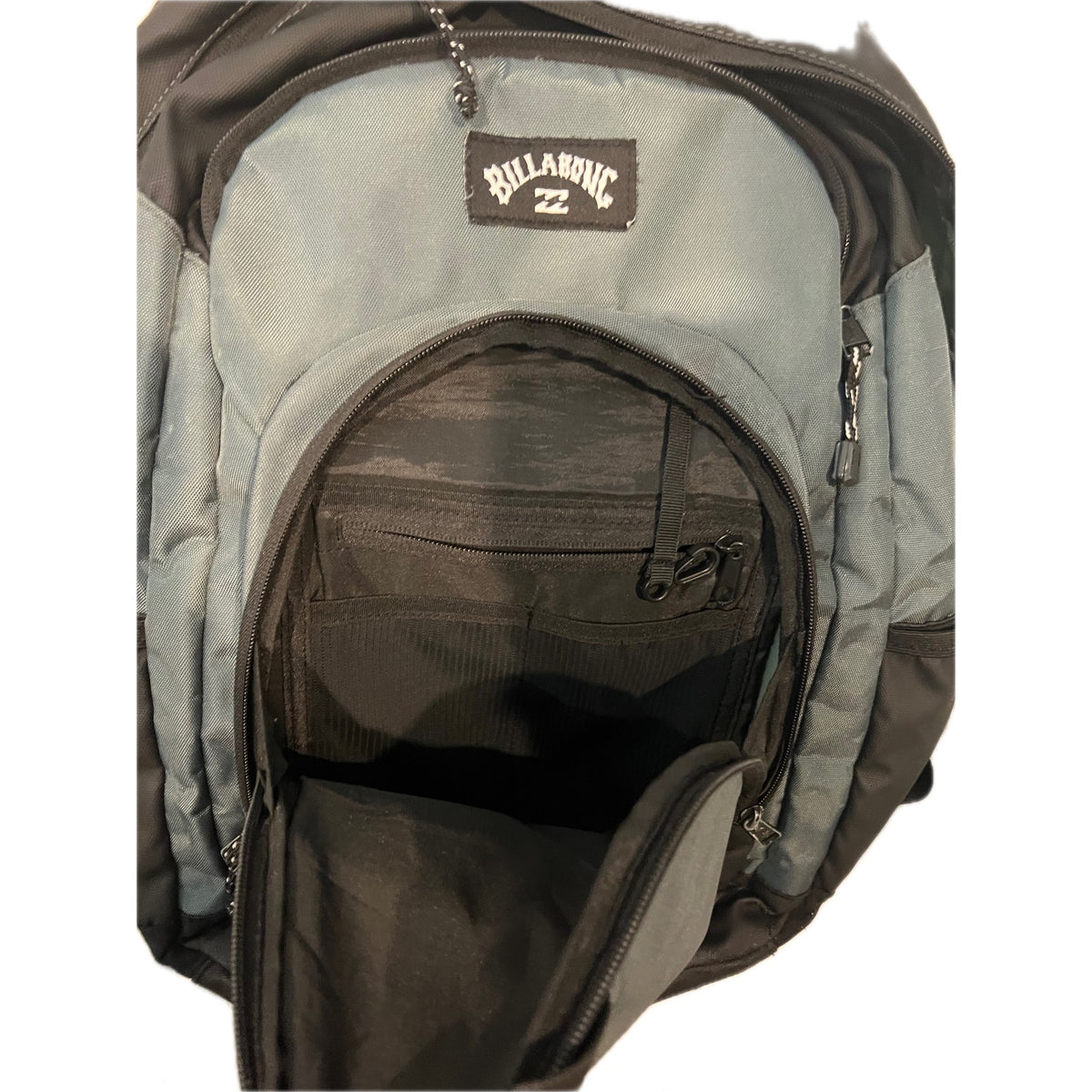 Billabong Command 29L Gray Skater Padded Backpack