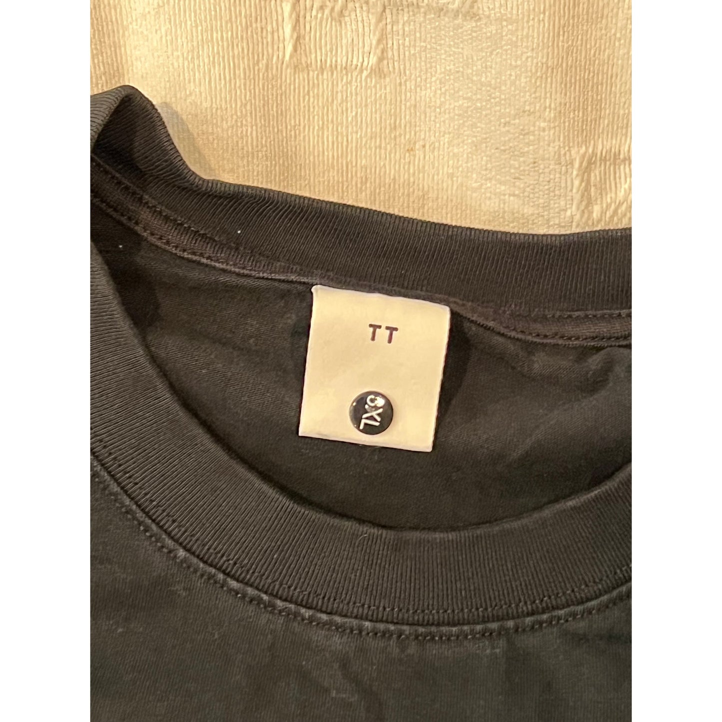 LOFME Black T-Shirt Mens 3XL