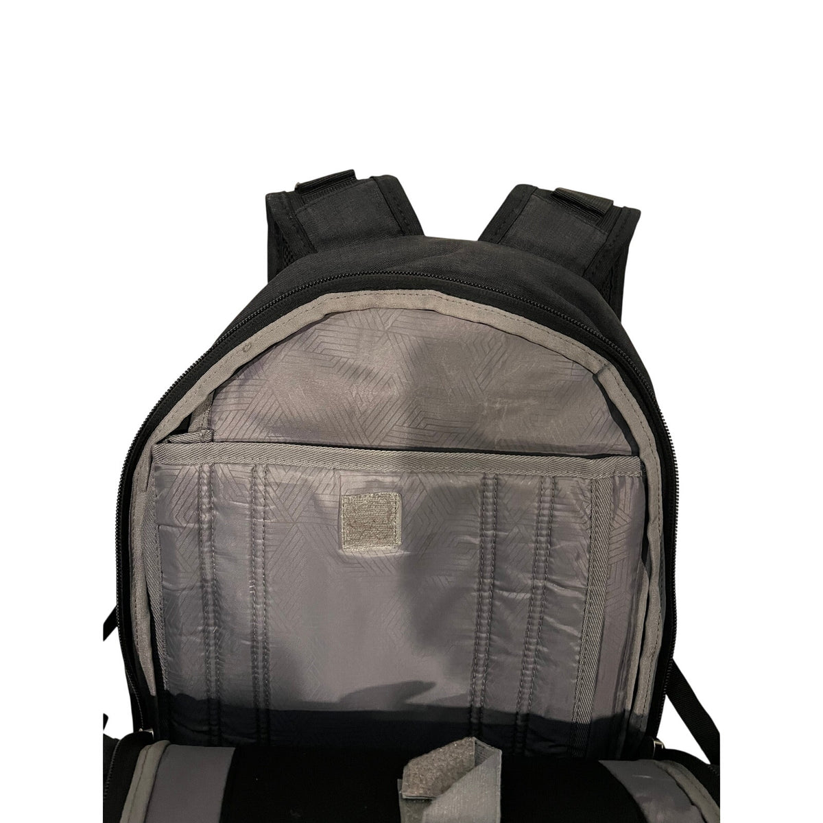 High Sierra Elite Business Backpack Suspension Strap Airflow