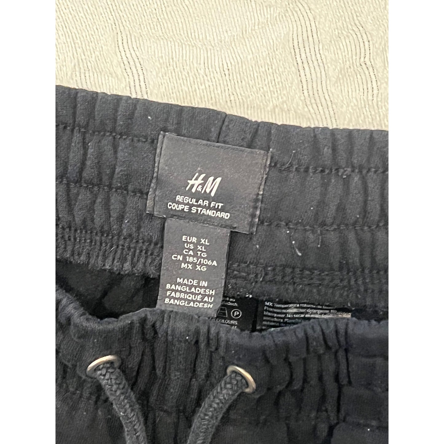 H&M Black Cuffed Ankle Cargo Joggers XL