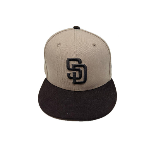 New Era MLB San Diego Padres Size 7 and 1/8 Baseball Cap